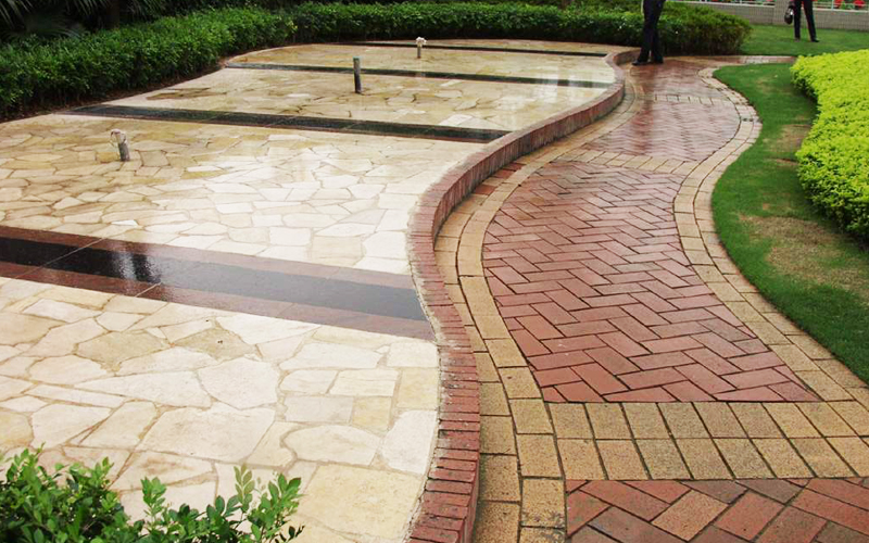 水泥路面磚鋪設(shè) 水泥路面磚鋪設(shè)