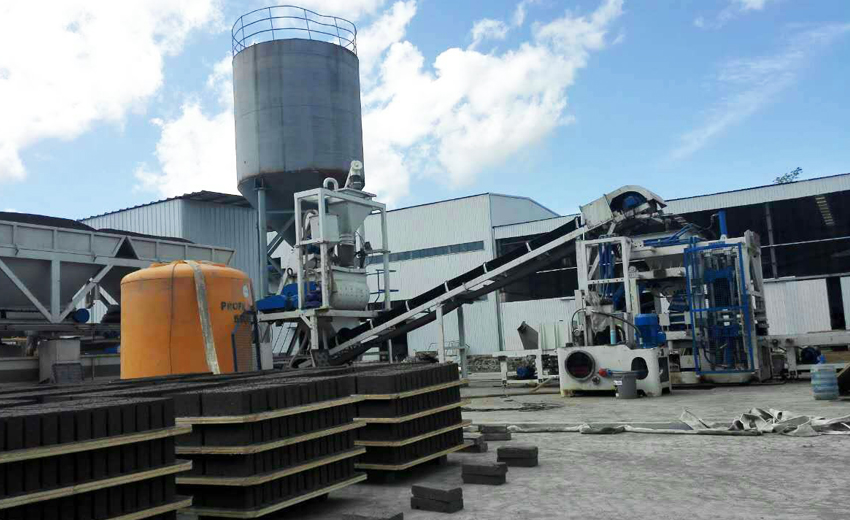 水泥彩磚機(jī)設(shè)備 \