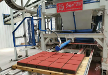 全自動免燒磚機設備優(yōu)異、功能強大