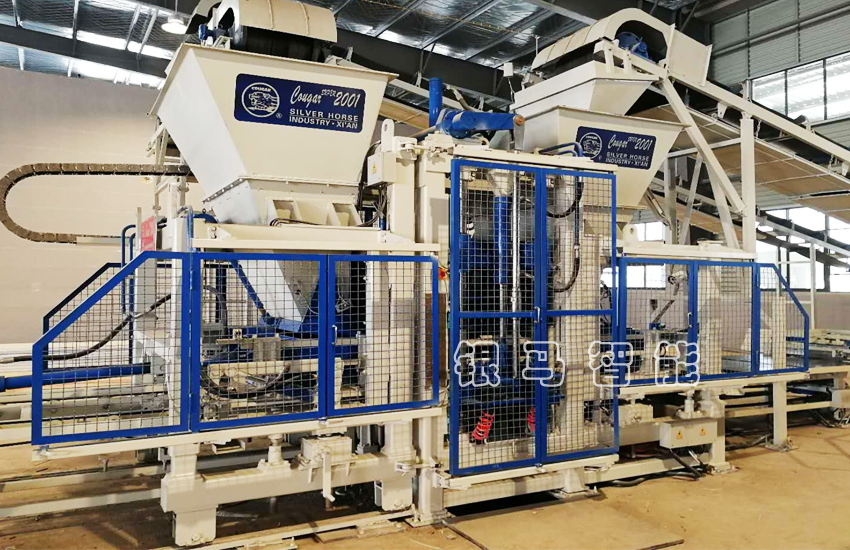 關(guān)于全自動(dòng)免燒磚制磚機(jī)設(shè)備潤(rùn)滑的兩個(gè)重點(diǎn)問題！