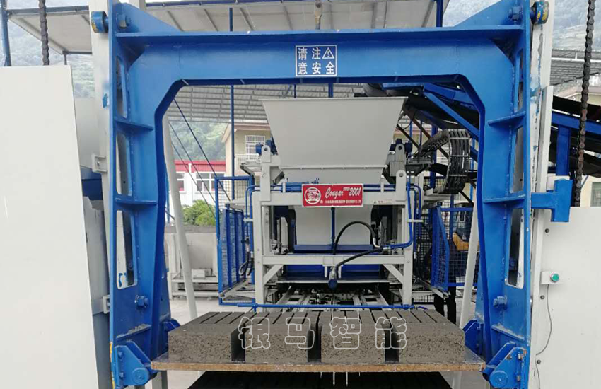 水利免燒磚機振動系統(tǒng)以及其調(diào)節(jié)閥防堵辦法！