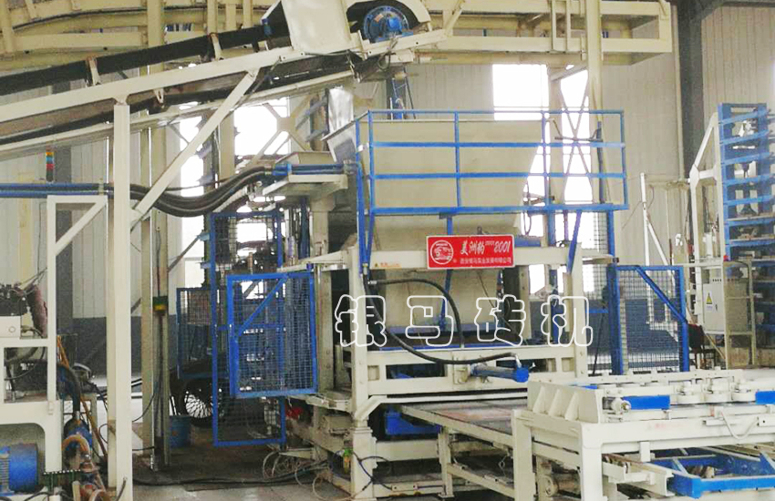 馬路面包磚機:機械設備選擇、管理、維修必須堅守的原則