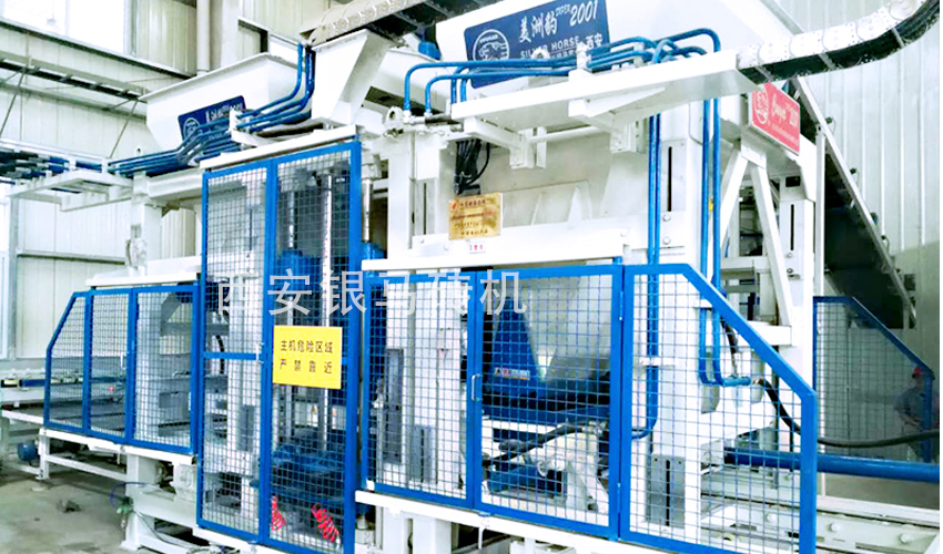 環(huán)保制磚設(shè)備生產(chǎn)線:免燒磚機(jī)解決“垃圾過(guò)?!焙唾Y源短缺問(wèn)題