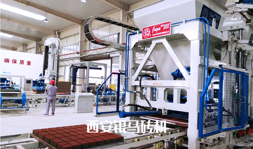 全自動(dòng)免燒磚生產(chǎn)線建廠應(yīng)當(dāng)注意哪些事項(xiàng)?